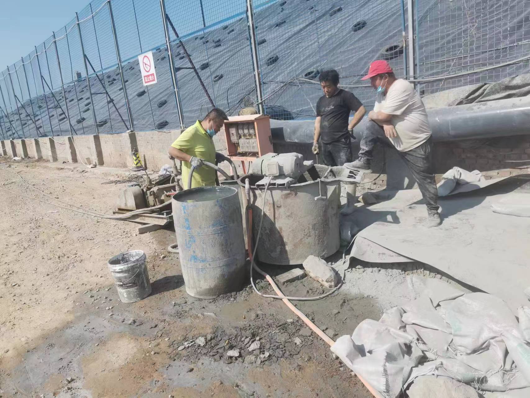 察哈尔右翼中袖阀管注浆