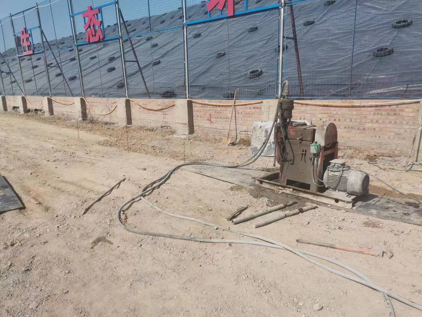 察哈尔右翼中双液注浆